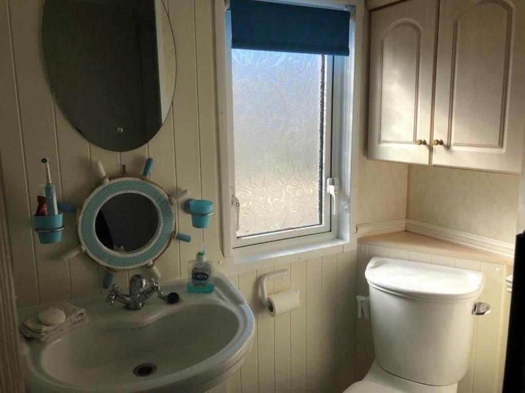 Pg58 2 Bed Caravan Golden Palm Chapel St Leonards Екстериор снимка