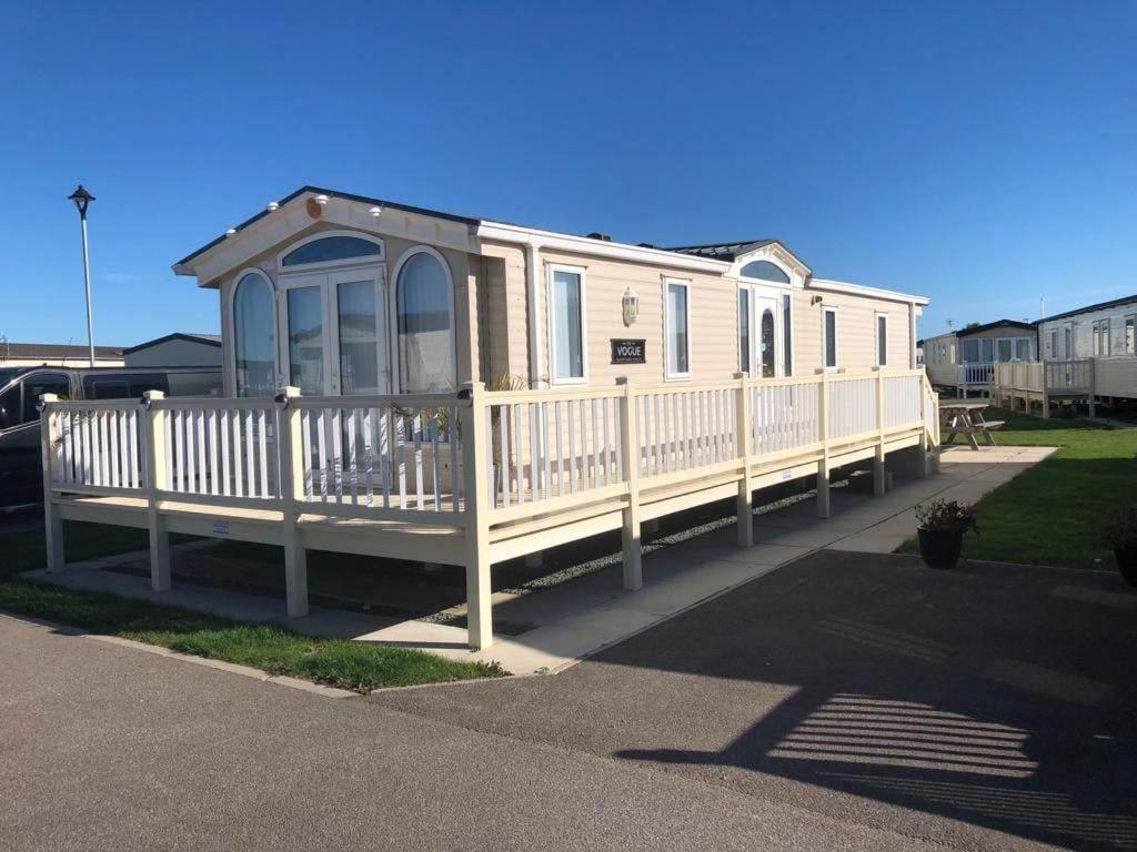Pg58 2 Bed Caravan Golden Palm Chapel St Leonards Екстериор снимка